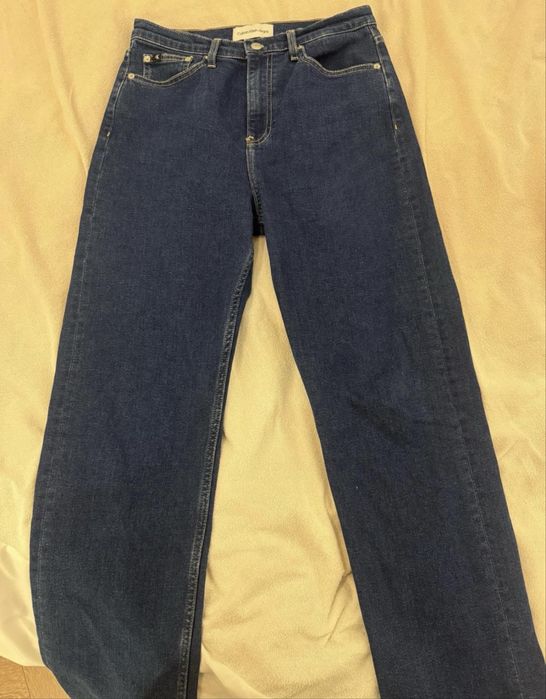 Прямые джинсы, Calvin Klein