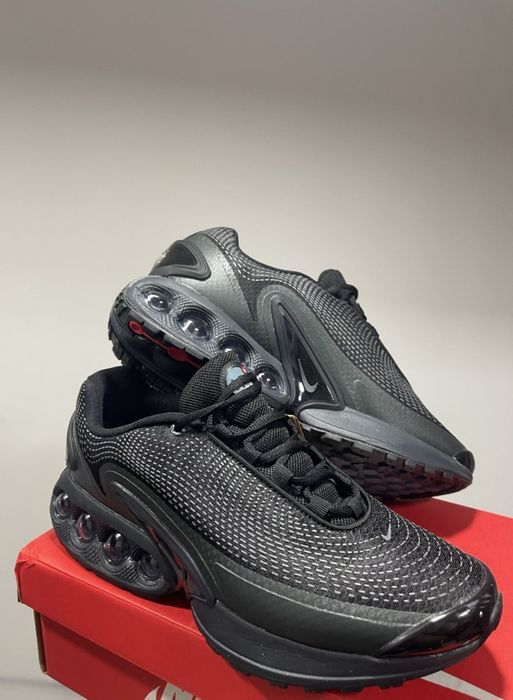 Nike 42 noi în cutie