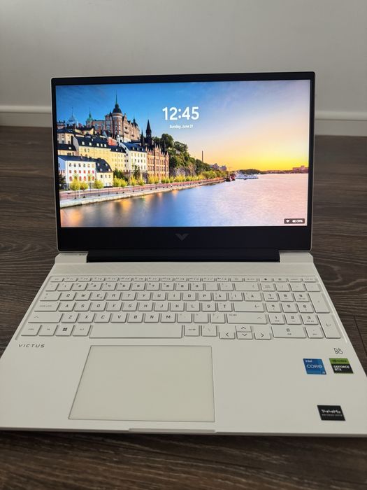 Laptop Gaming HP Victus 15, Ca Nou, i5-12500H / RTX 3050 / 16GB RAM / Windows 11 Pro