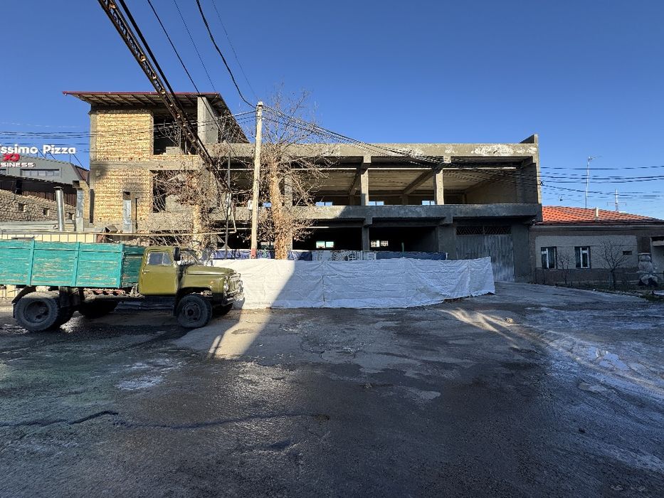 Сдам в долгосрочную аренду коммерческое здание , г. Чирчик, Троицк