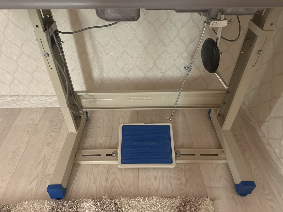 Швейная машина