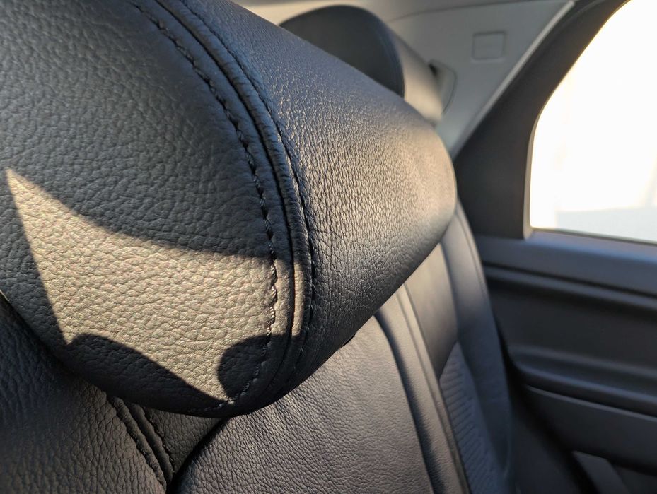 Land Rover Discovery Sport - 240 cp