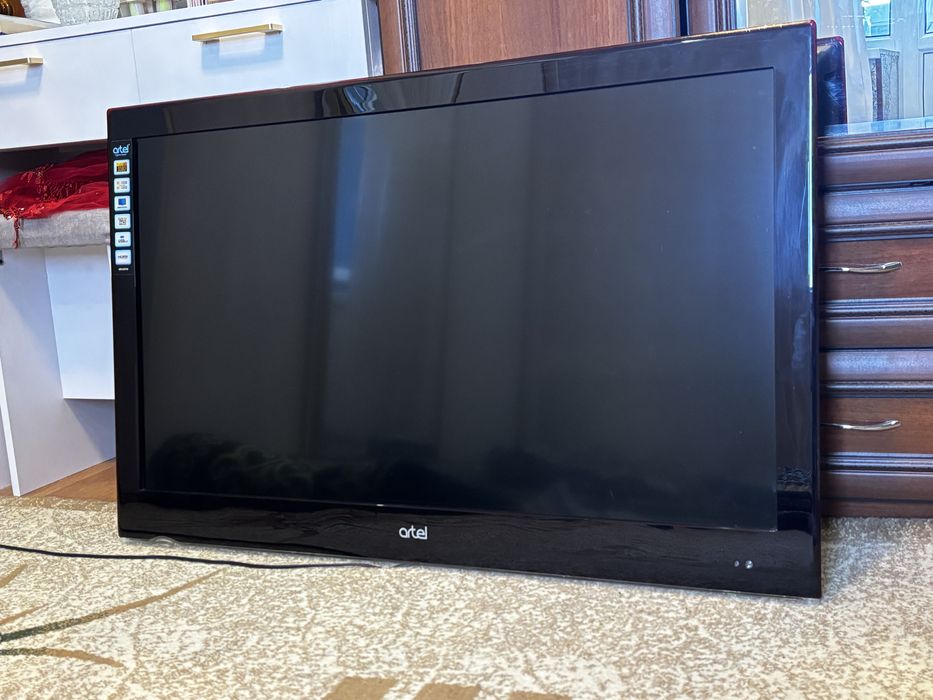 Телевизор Artel 42талик