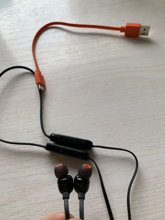 Наушники JBL T110 BT