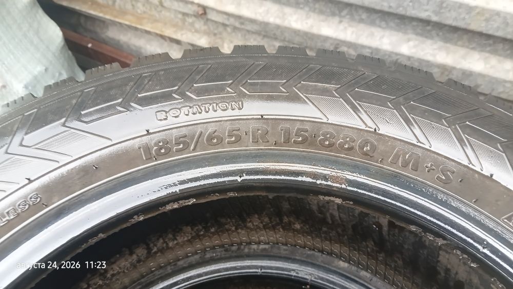 Продается зимняя резина