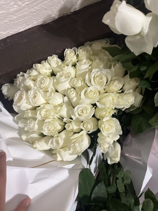 Букеты цветов свежие