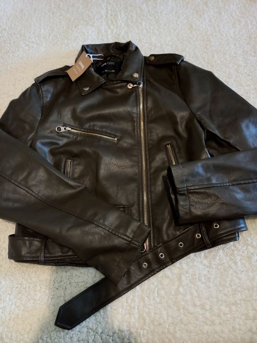 Дамско кожено яке