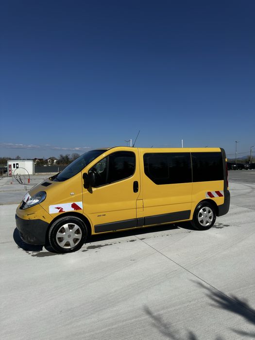 Renault Trafic 2.0 dci 115 cp
