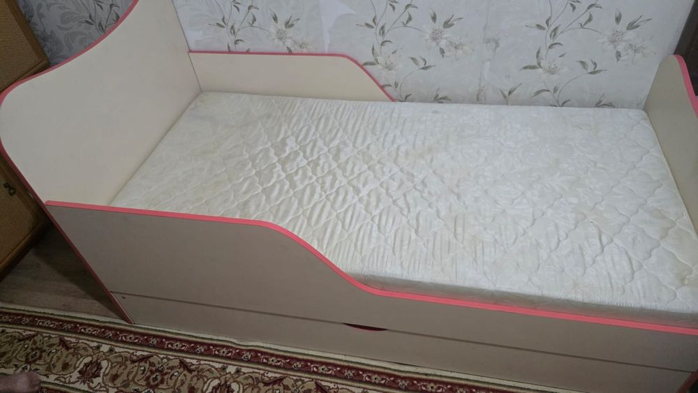 Продам детский кровать.