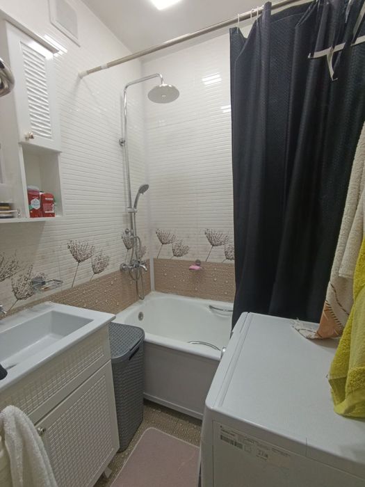 Продается 2/4/4 квартира Чиланзар 8 квартал