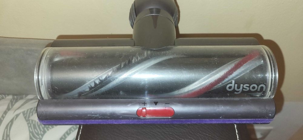 DYSON Perie reglabila 160 lei fix fuctionala