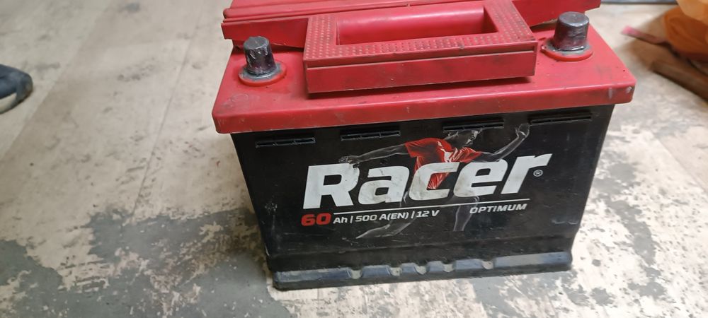 Акумлятор ниссан