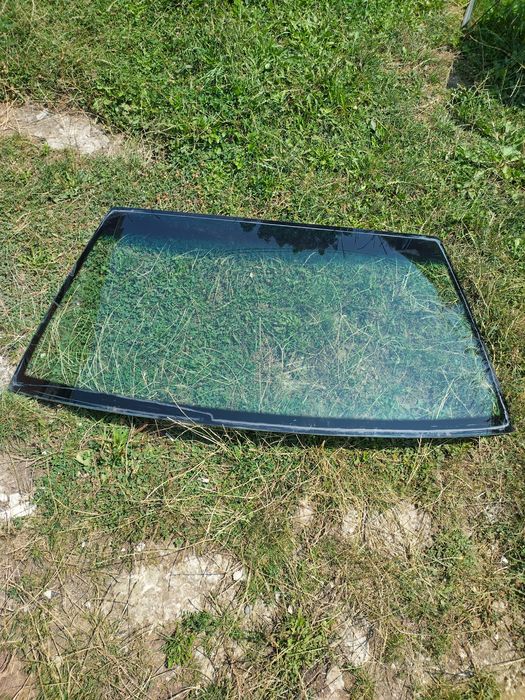 Части за Мерцедес 190