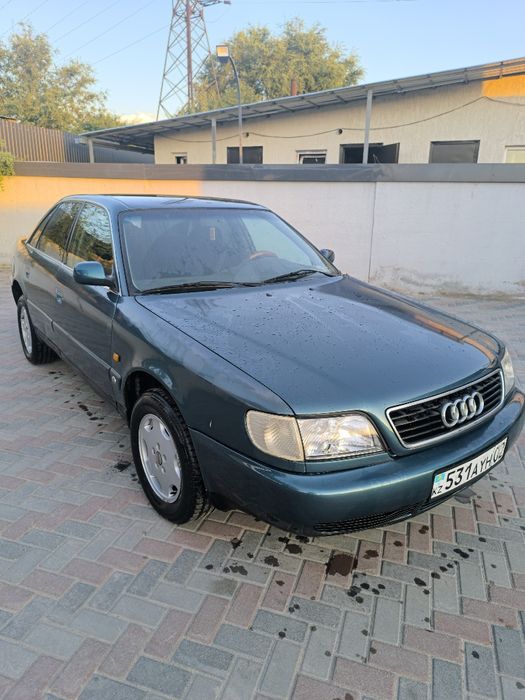 Ауди а6 в хорошем состояний
