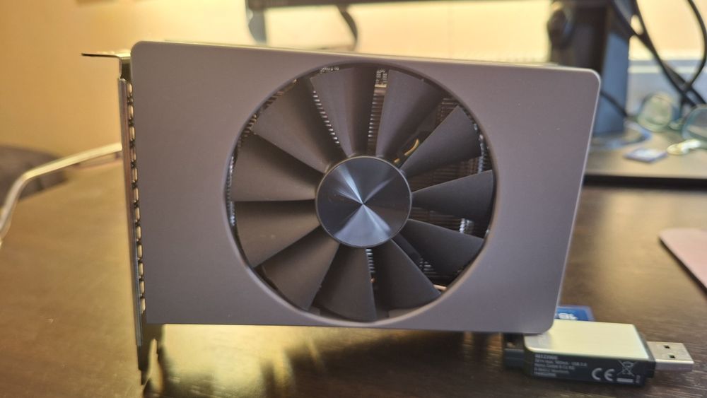Vind rtx 4060 8gb lenovo.mini.itx