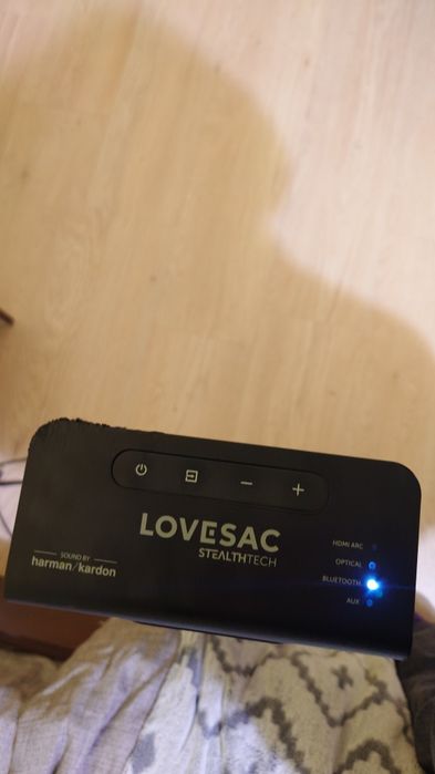 Lovesac StealthTech Harman Kardon – мощен Bluetooth саундбар