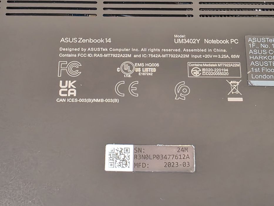 Лаптоп Asus Zenbook 14 UM3402YAR-KP731W, 2.6K дисплей