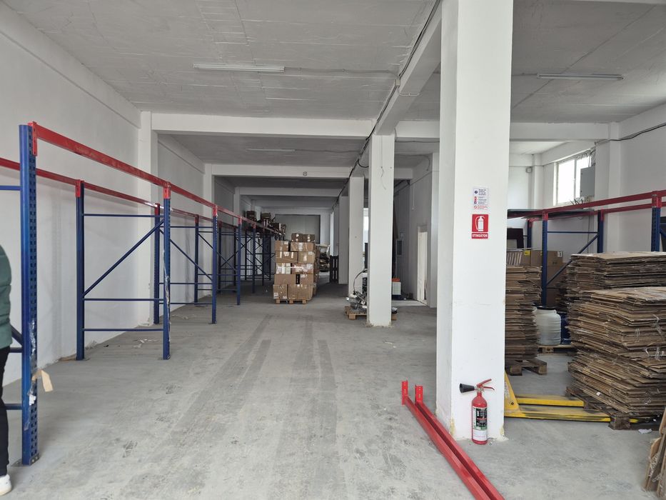 Ofer spatiu depozitare zona Metro Iasi 50mp, 220mp, 600mp