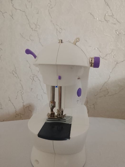 продам швейную машинку