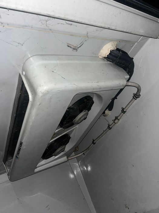 Dezmembrez Mercedes sprinter 313 2.2d