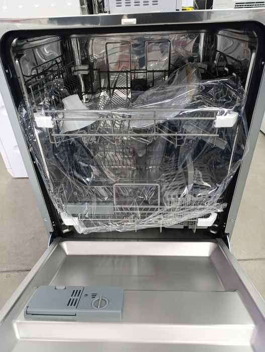 Нова!!! Съдомиялна за пълно вграждане  Respekta 60см