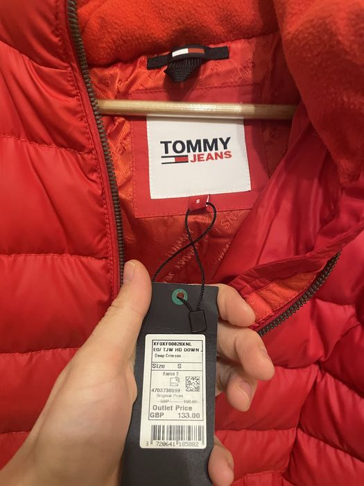 Дамско оригинално яке Tommy Jeans размер S ново с етикет