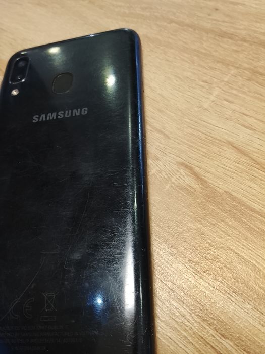 Vând telefon Samsung a 20 e