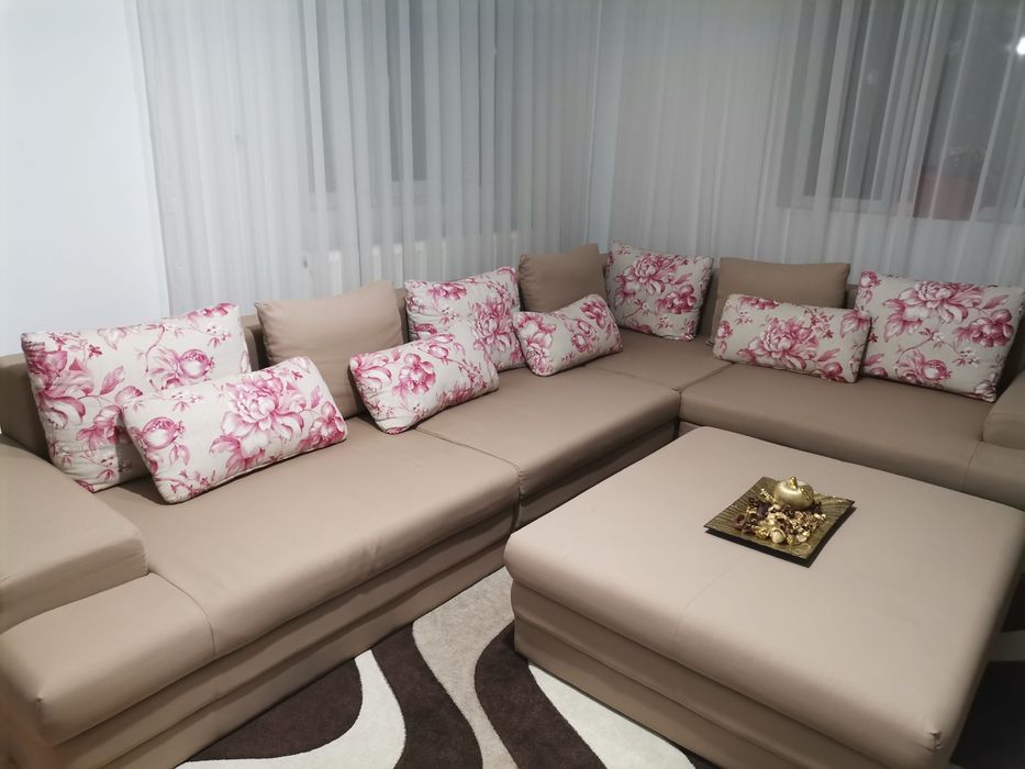 Mobilă living  aproape nouă