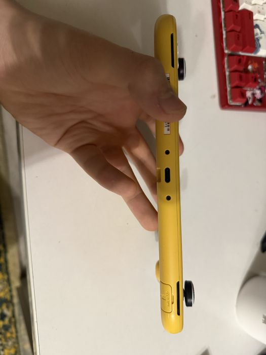 Nintendo switch lite желтый (прошитый с homebrew)