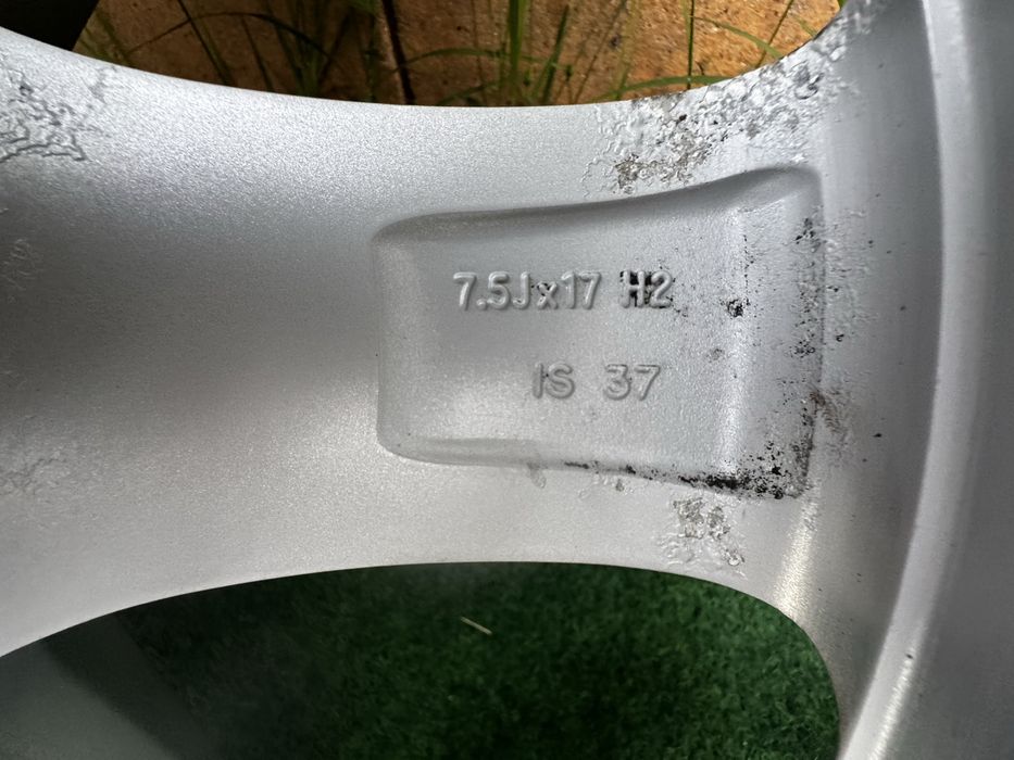4 броя Джанти БМВ BMW Style 393 17 цола за F30 F31 F32 F36 e90 e87 e46