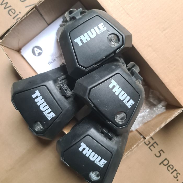 Prinderi Thule bari transversale înălțate