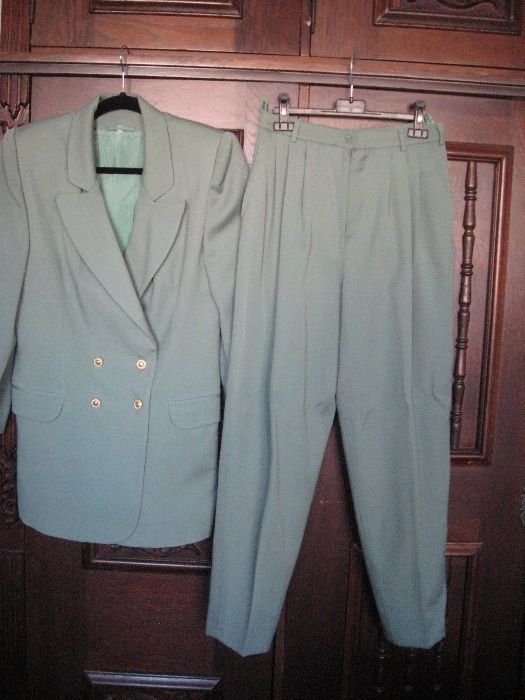 Costume stofa - sacou cu pantalon / fusta