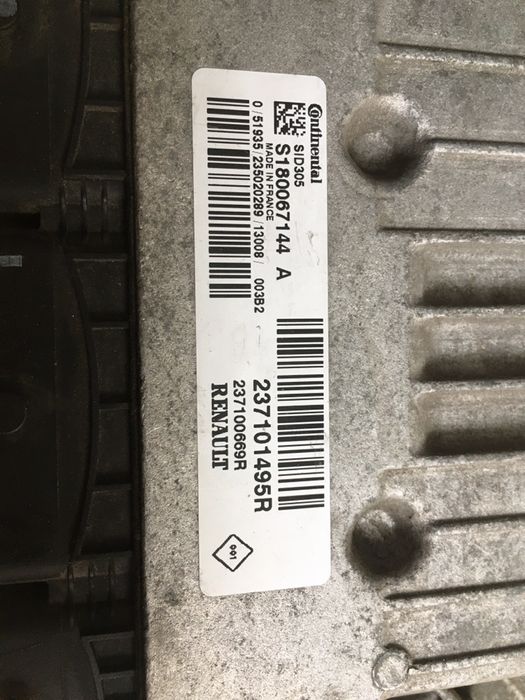 237101495R Calculator ECU injectie SID 305 virgin