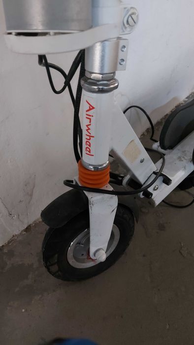 Електрическа тротинетка AIRWHEEL