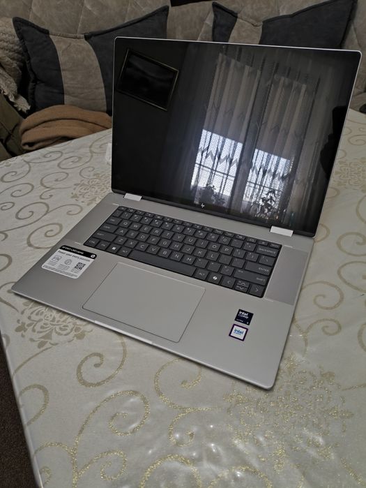 СРОЧНО ПРОДАМ Ноутбук HP Envy x360 2in1 laptop