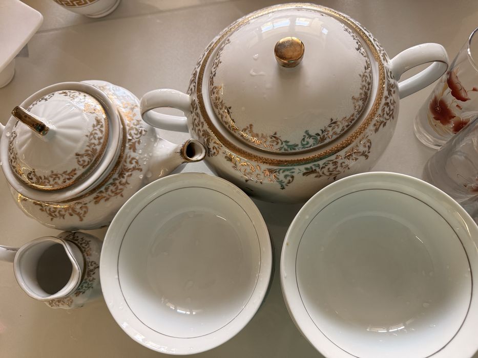 Набор посуды для дома