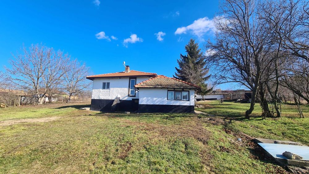 Продава се Къща в Бургас, Акациите - 140 кв.м за 486 €/кв.м - Снимка #3