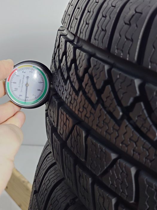 195/45R16 Nexen & Petlas 8,2mm-7,4mm DOT22-21