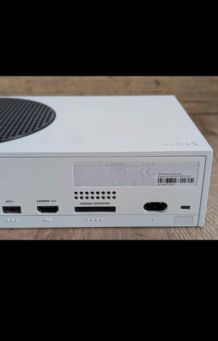 Xbox series s  2 manete