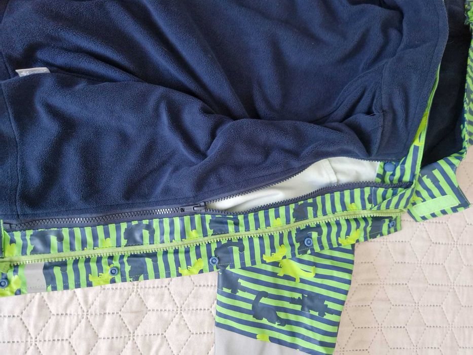 Jacheta impermeabila Sterntaler cu polar (110 cm/4-5 ani)