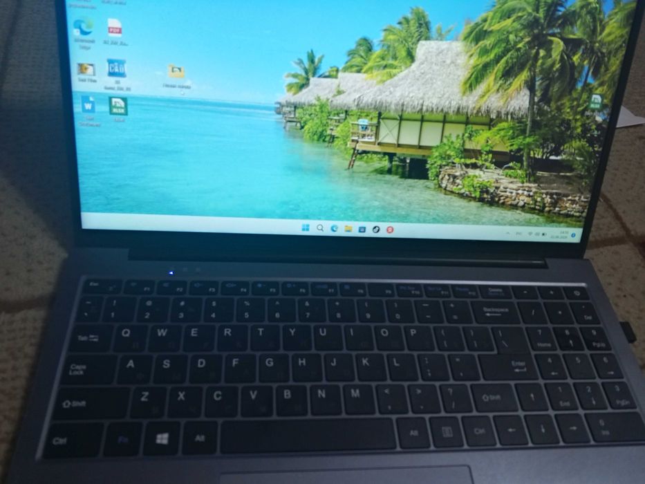 Noutbook OTVOC VocBook 16 (16GB RAM / 1TB SSD) — Holati ideal!