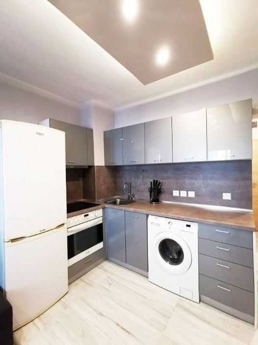 Дава се под наем Двустаен апартамент в София, Борово - 75 кв.м за 418.2 € - Снимка #3