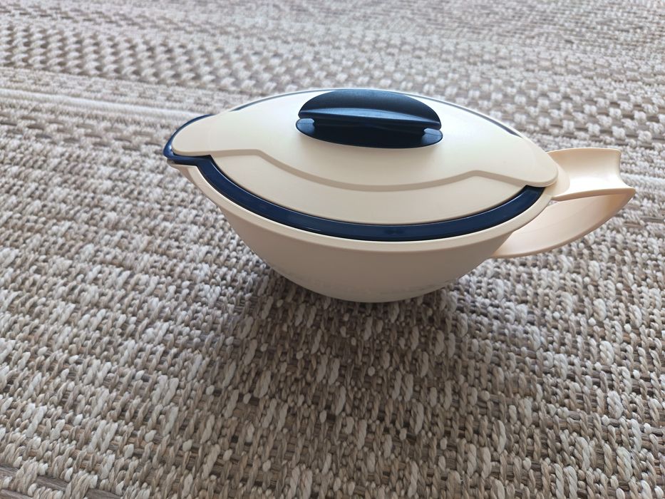 Recipient pentru sosuri Tupperware