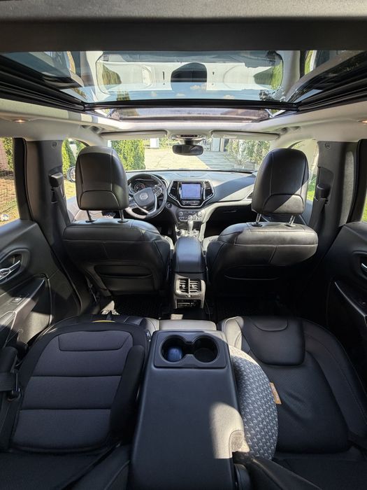 Jeep Cherokkee Overland 4WD 2019