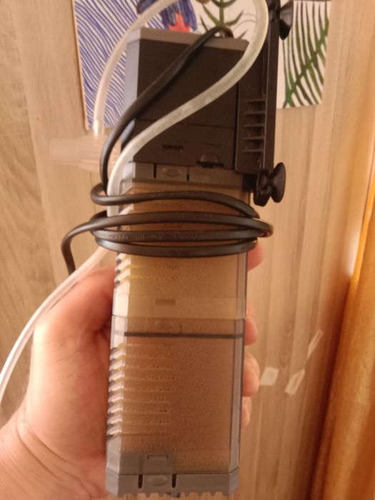 Продам два компрессора и обогреватель  воды.