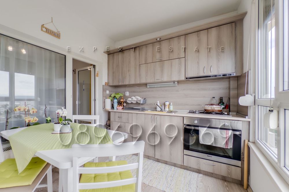 Продава се Тристаен апартамент в Варна, Трошево - 75 кв.м за 1680 €/кв.м - Снимка #3