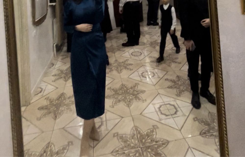 Вечерние платья