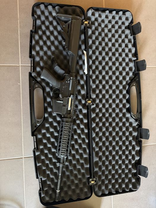 Airsoft replica