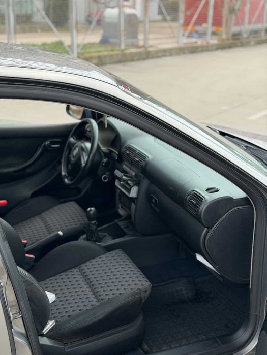 Кола Seat Leon 1.9