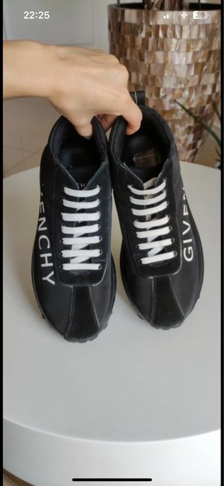 Adidasi Givenchy Originali